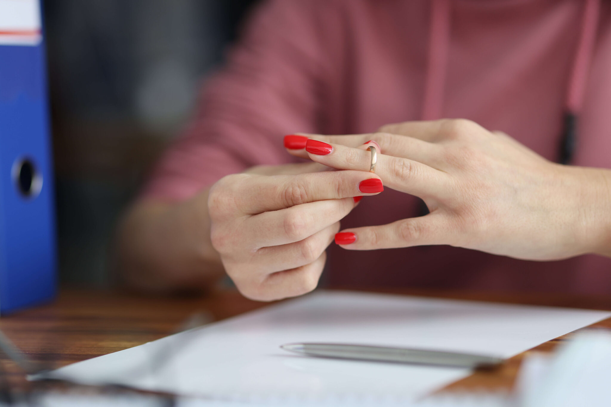 How to Choose the Right Divorce Attorney
